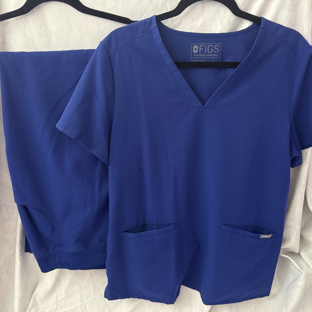 Figs Royal Blue V-Neck Scrub Top & Bottom